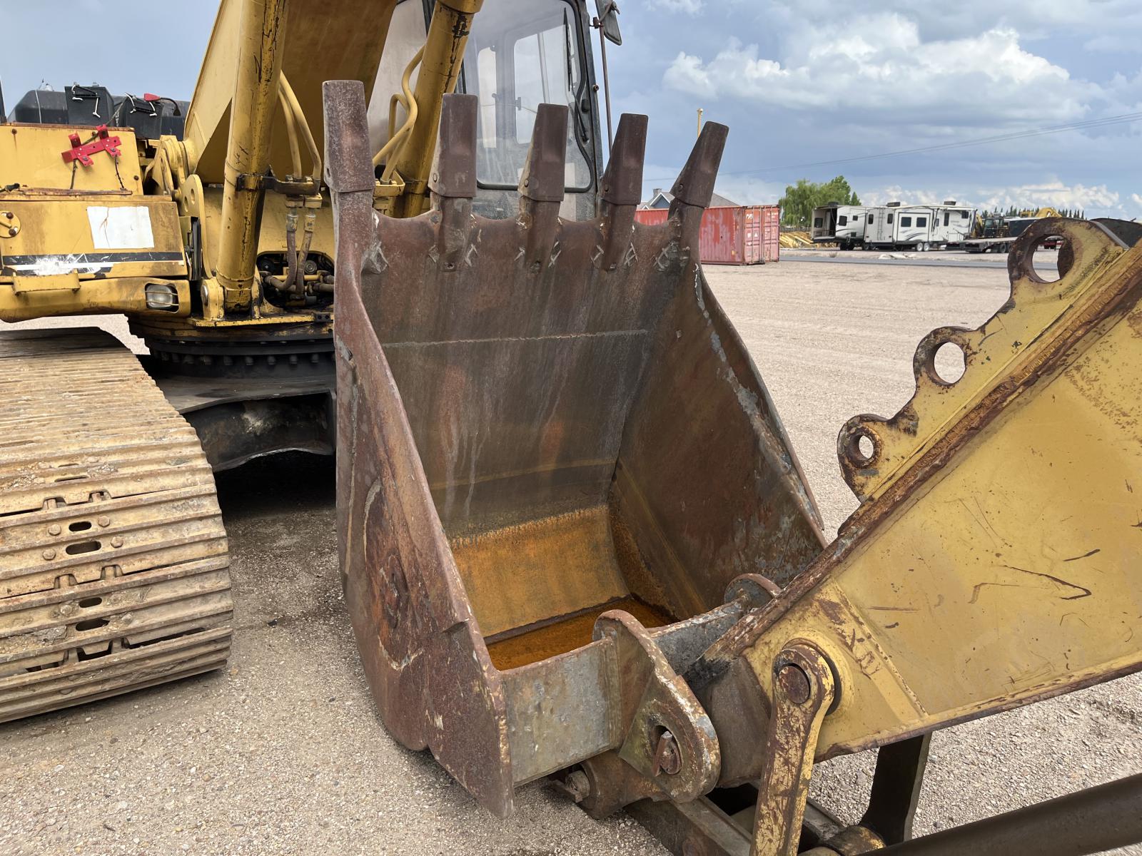 ./imagenes/INVOICE/2019/18208/CAT 330L (11).JPG